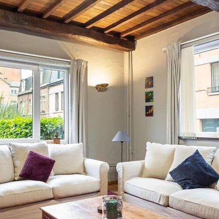 Stylish Apartment In Dinant Near The Maas Esterno foto