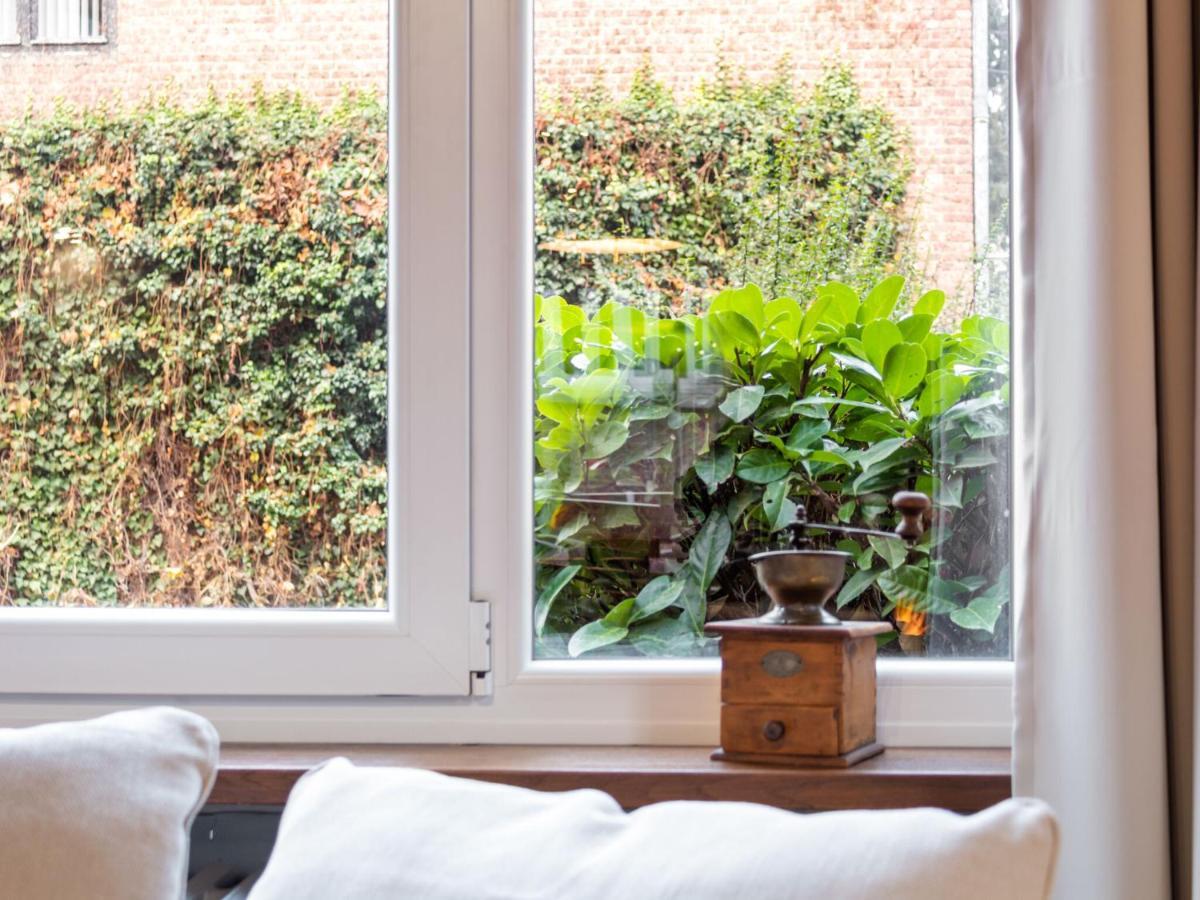Stylish Apartment In Dinant Near The Maas Esterno foto