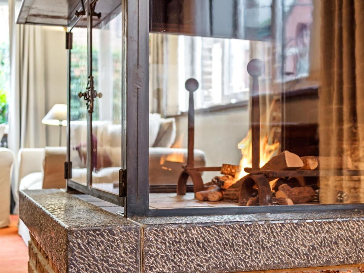Stylish Apartment In Dinant Near The Maas Esterno foto